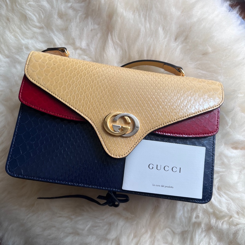 GUCCI Double G Leather Crossbody Shoulder Bag